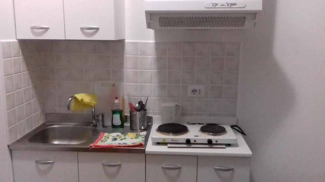 Villa Glori Affitto Camere Monolocali Carpi 0*,  Italië